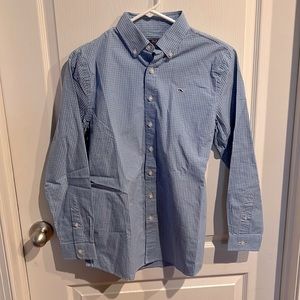 Vineyard Vines Blue button down Size 16